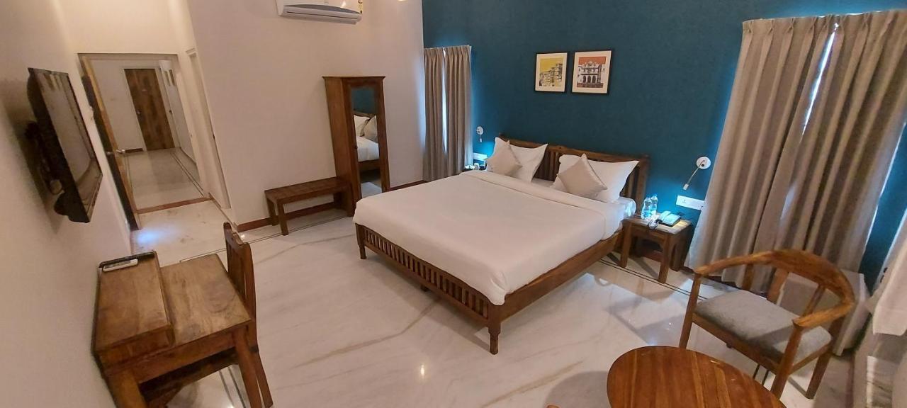 Dheergarh Palace Udaipur Kültér fotó