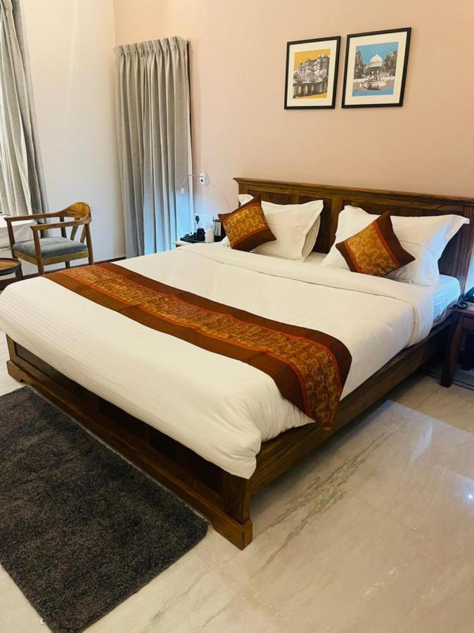 Dheergarh Palace Udaipur Kültér fotó