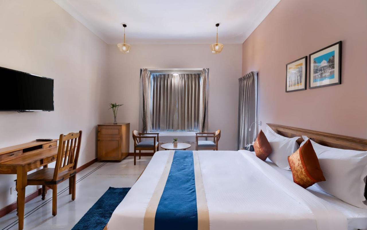 Dheergarh Palace Udaipur Kültér fotó