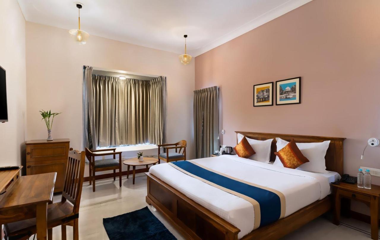 Dheergarh Palace Udaipur Kültér fotó